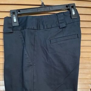 INC International Concepts Women's Dress Shorts Cuffed w/pleated pockets Size:10